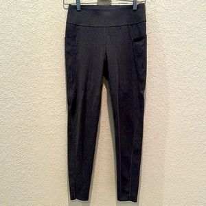 Uniqlo yoga pant, full length
